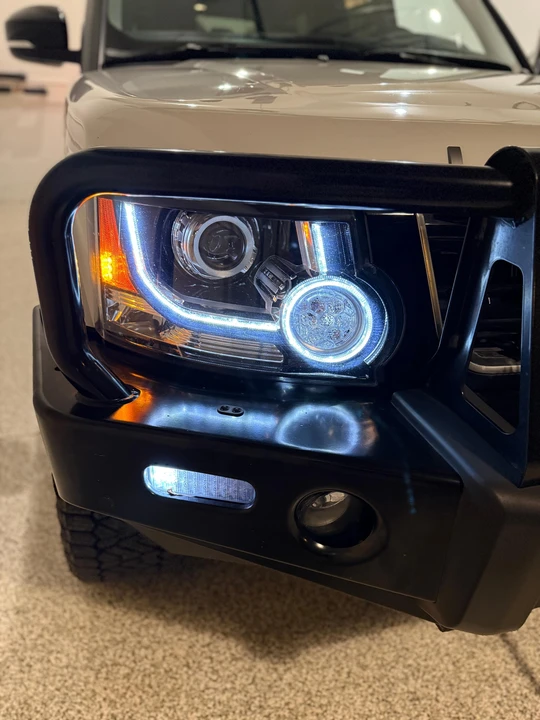 2014 Land Rover Discovery 4th Gen - Image 17 of 31
