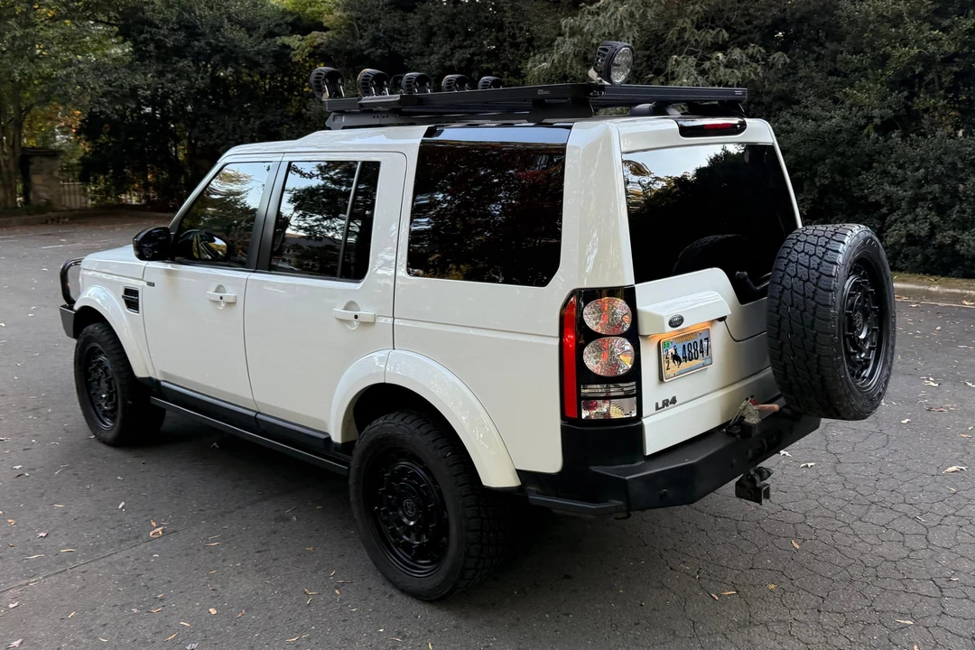 2014 Land Rover Discovery 4th Gen - Image 4 of 31