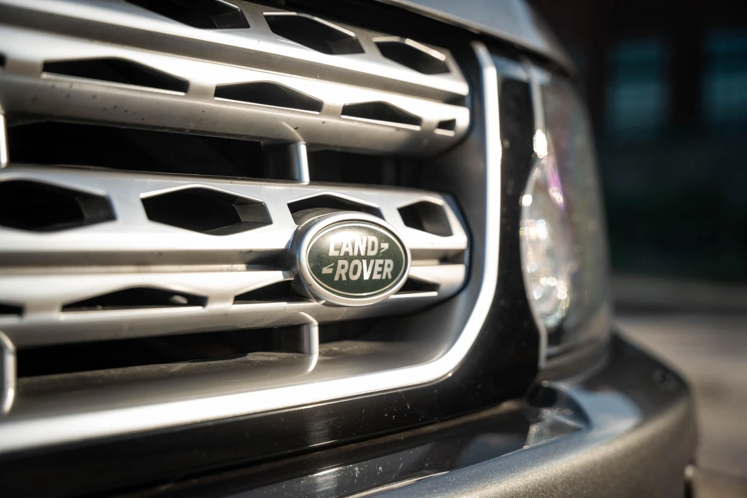 2014 Land Rover Discovery 4th Gen - Image 28 of 31