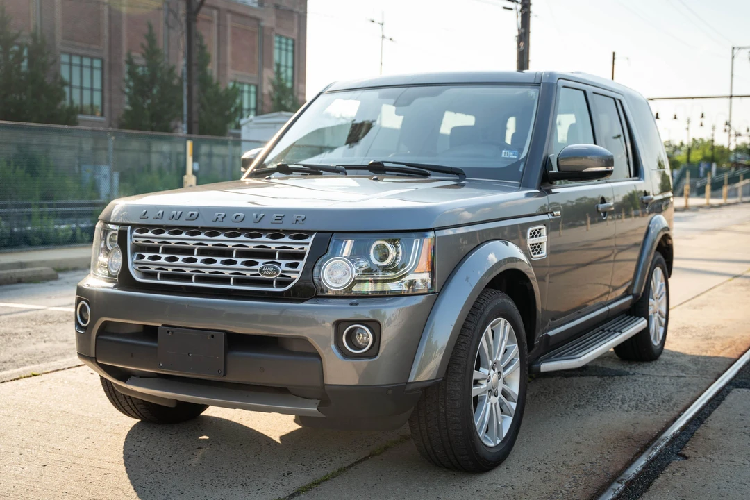 2014 Land Rover Discovery 4th Gen - Image 10 of 31
