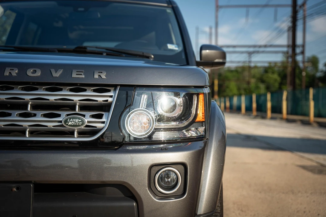 2014 Land Rover Discovery 4th Gen - Image 29 of 31