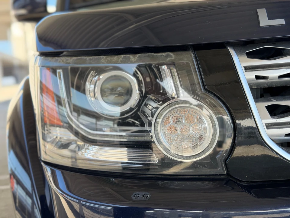2014 Land Rover Discovery 4th Gen - Image 29 of 31