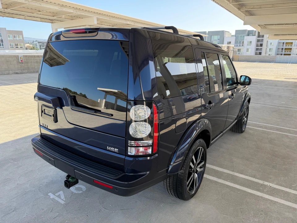 2014 Land Rover Discovery 4th Gen - Image 17 of 31