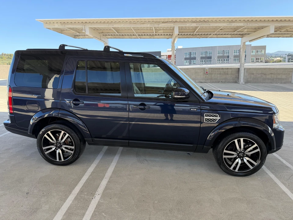 2014 Land Rover Discovery 4th Gen - Image 19 of 31