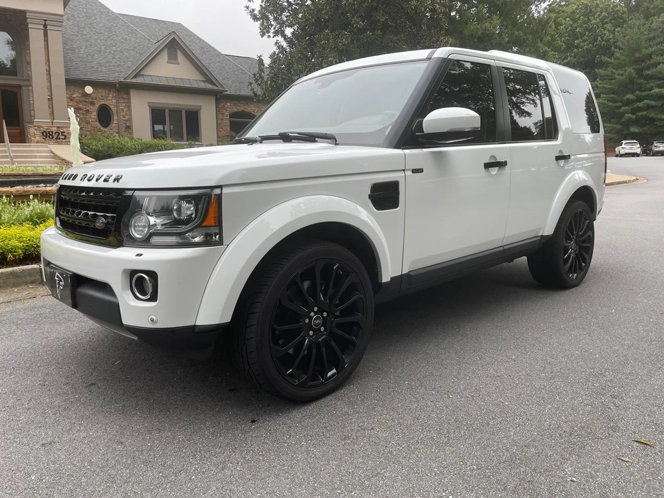2014 Land Rover Discovery 4th Gen - Image 10 of 31