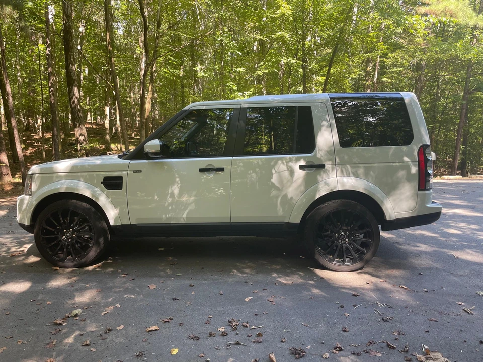 2014 Land Rover Discovery 4th Gen - Image 12 of 31