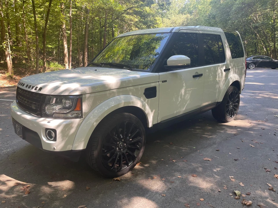 2014 Land Rover Discovery 4th Gen - Image 9 of 31