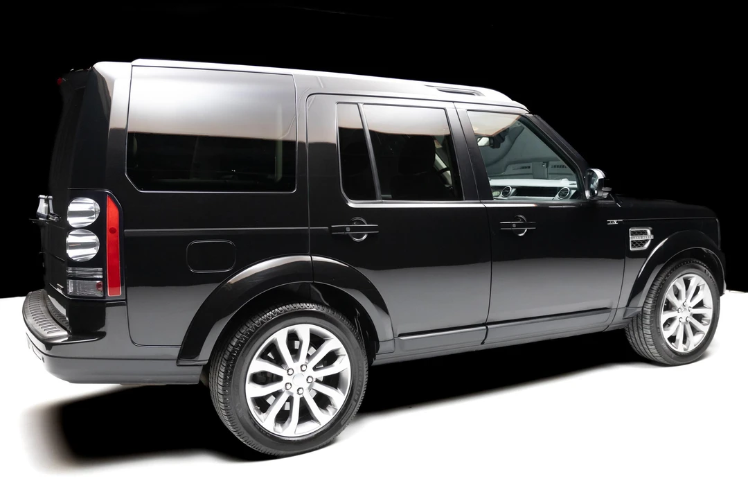 2014 Land Rover Discovery 4th Gen - Image 10 of 31
