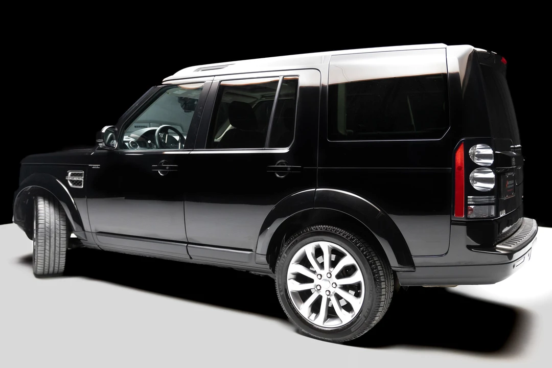 2014 Land Rover Discovery 4th Gen - Image 4 of 31