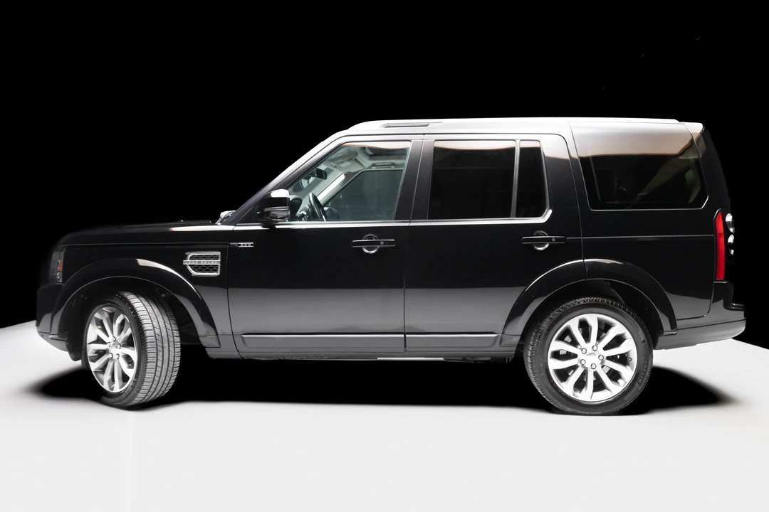 2014 Land Rover Discovery 4th Gen - Image 7 of 31