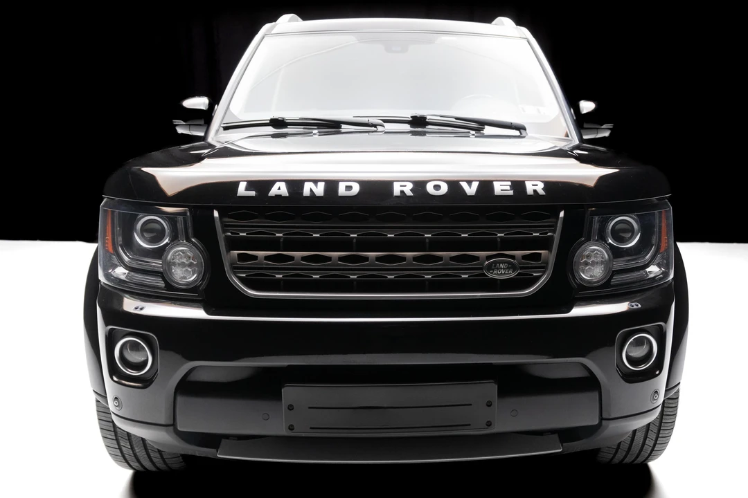 2014 Land Rover Discovery 4th Gen - Image 2 of 31