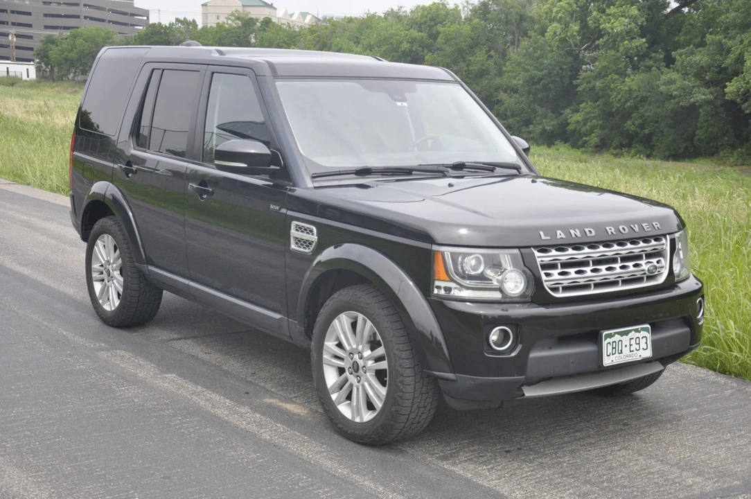 2014 Land Rover Discovery 4th Gen - Image 3 of 31