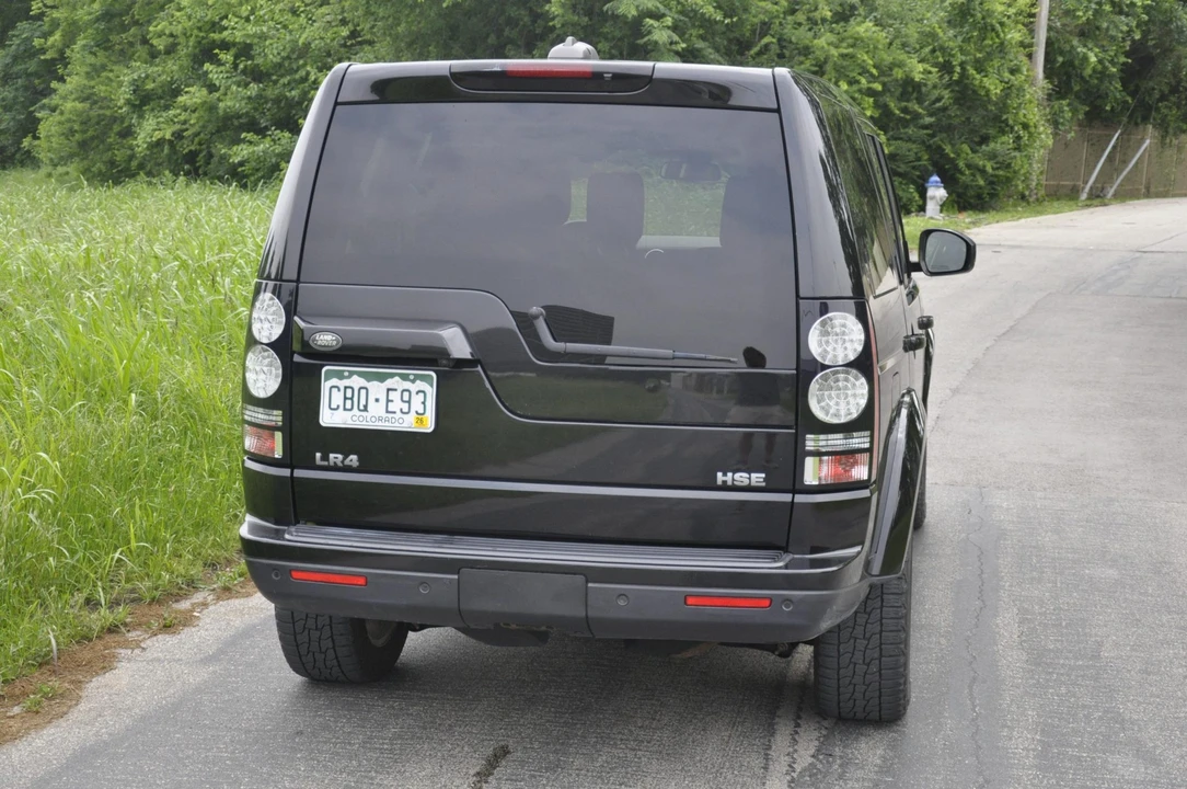 2014 Land Rover Discovery 4th Gen - Image 9 of 31