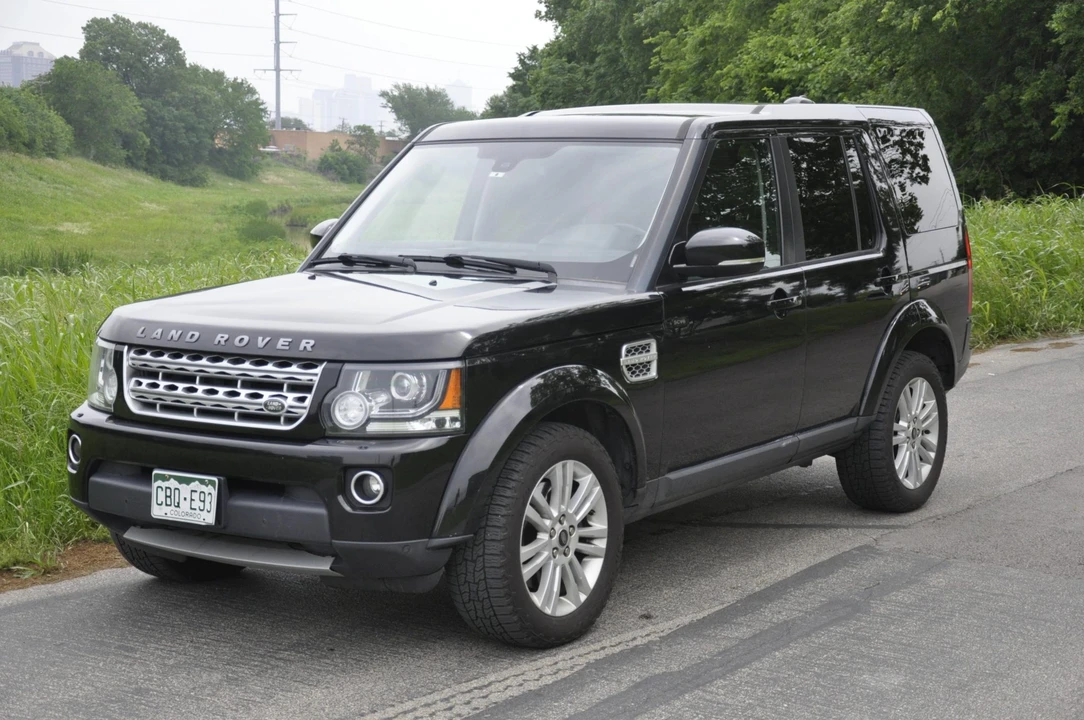 2014 Land Rover Discovery 4th Gen - Image 2 of 31