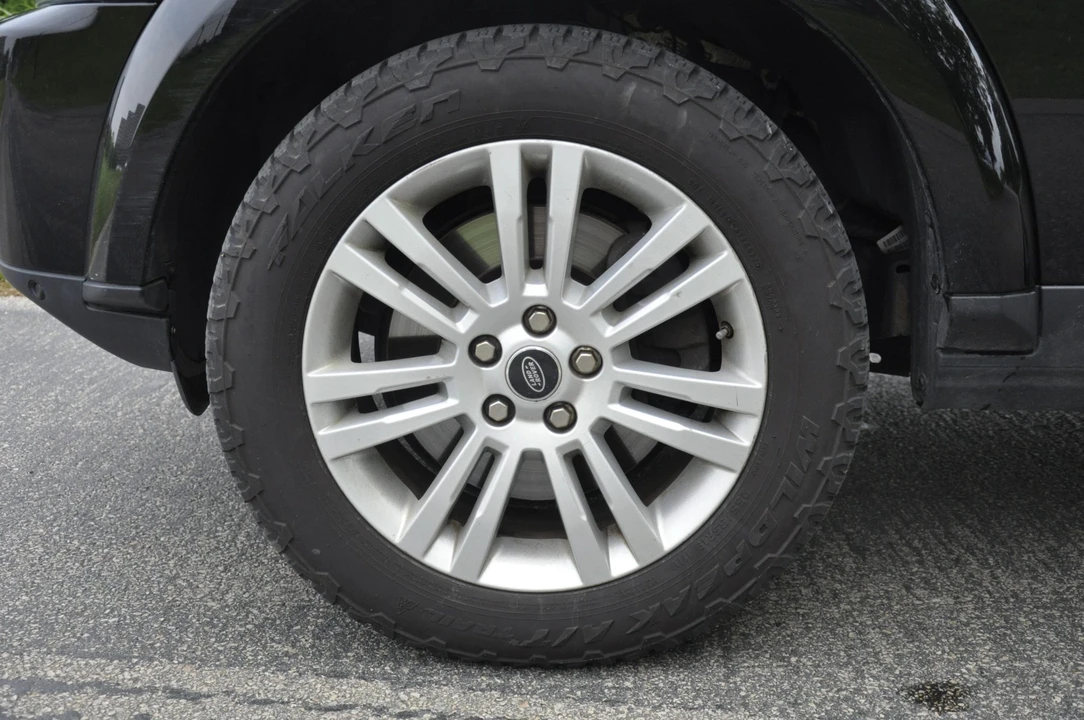 2014 Land Rover Discovery 4th Gen - Image 26 of 31