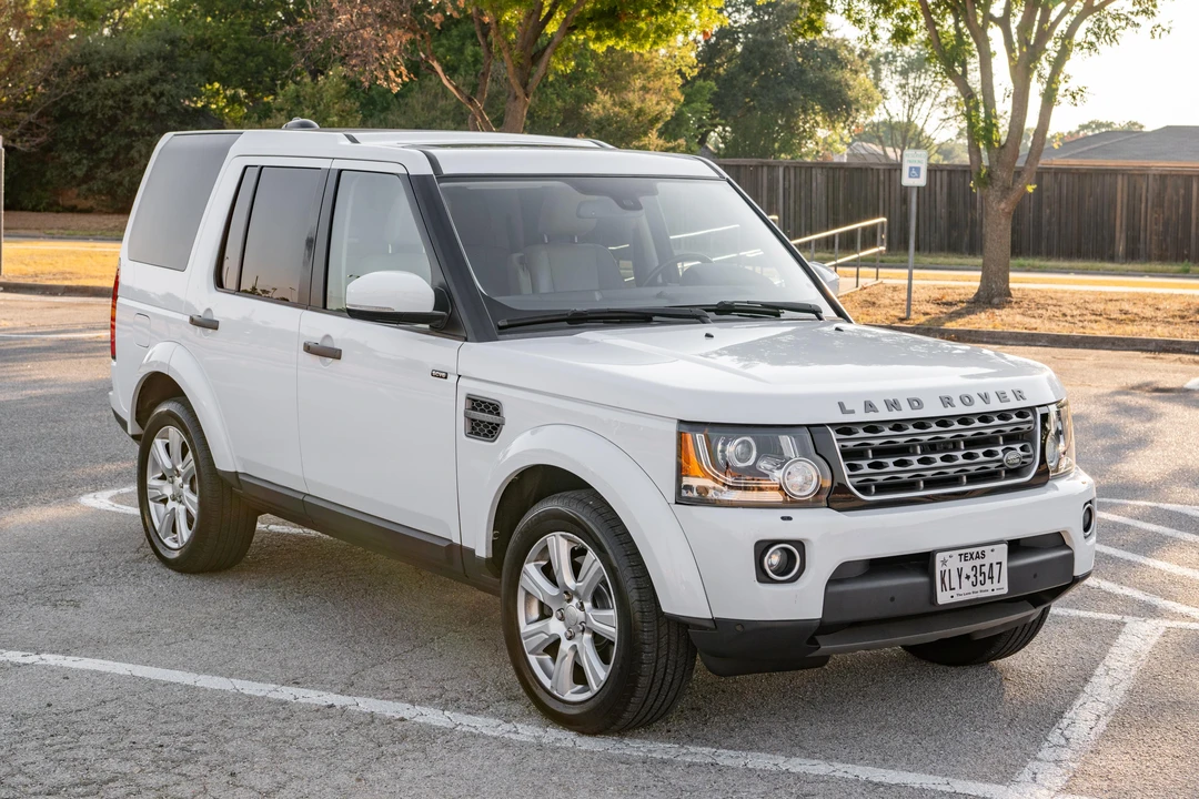 2014 Land Rover Discovery 4th Gen - Image 8 of 31