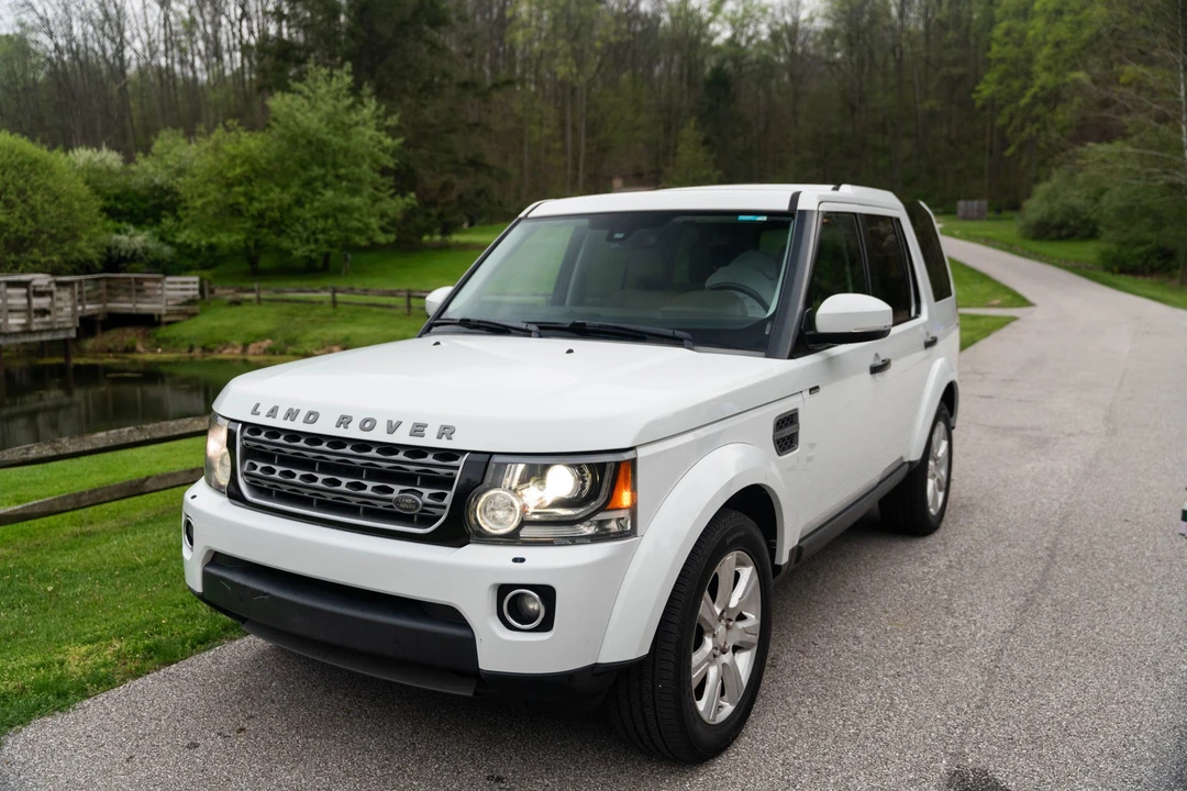 2014 Land Rover Discovery 4th Gen - Image 14 of 31