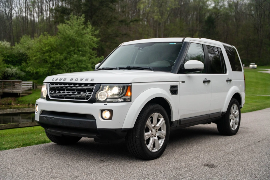 2014 Land Rover Discovery 4th Gen - Image 5 of 31