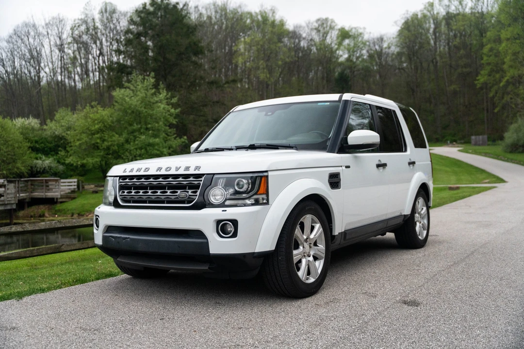 2014 Land Rover Discovery 4th Gen - Image 7 of 31