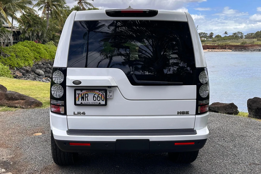 2014 Land Rover Discovery 4th Gen - Image 5 of 31