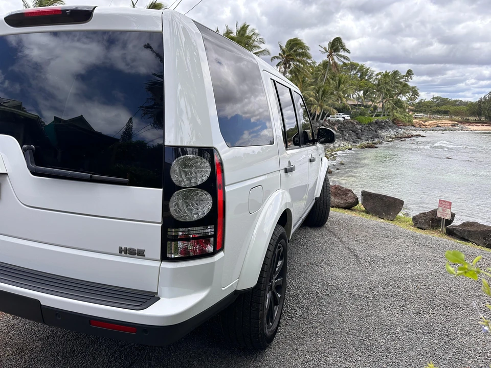 2014 Land Rover Discovery 4th Gen - Image 19 of 31