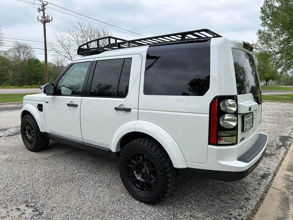 2014 Land Rover Discovery 4th Gen - Image 8 of 31
