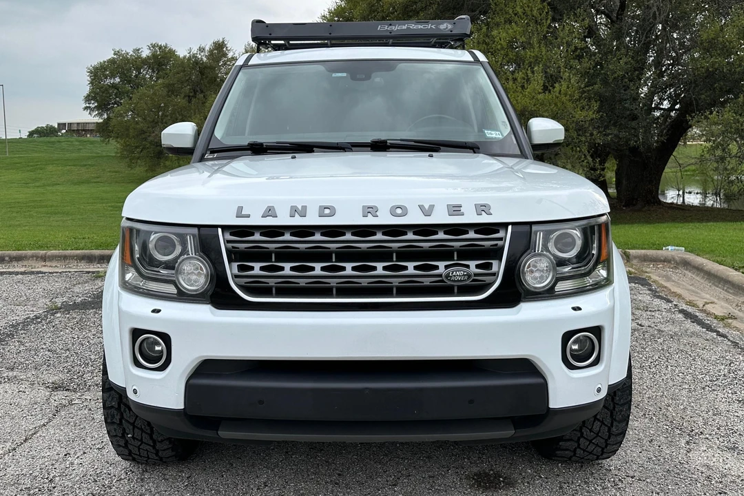 2014 Land Rover Discovery 4th Gen - Image 2 of 31