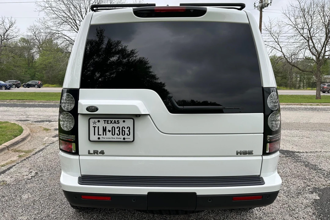 2014 Land Rover Discovery 4th Gen - Image 5 of 31