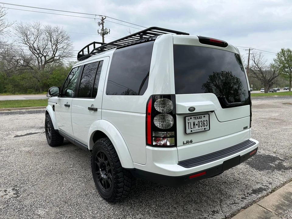 2014 Land Rover Discovery 4th Gen - Image 9 of 31