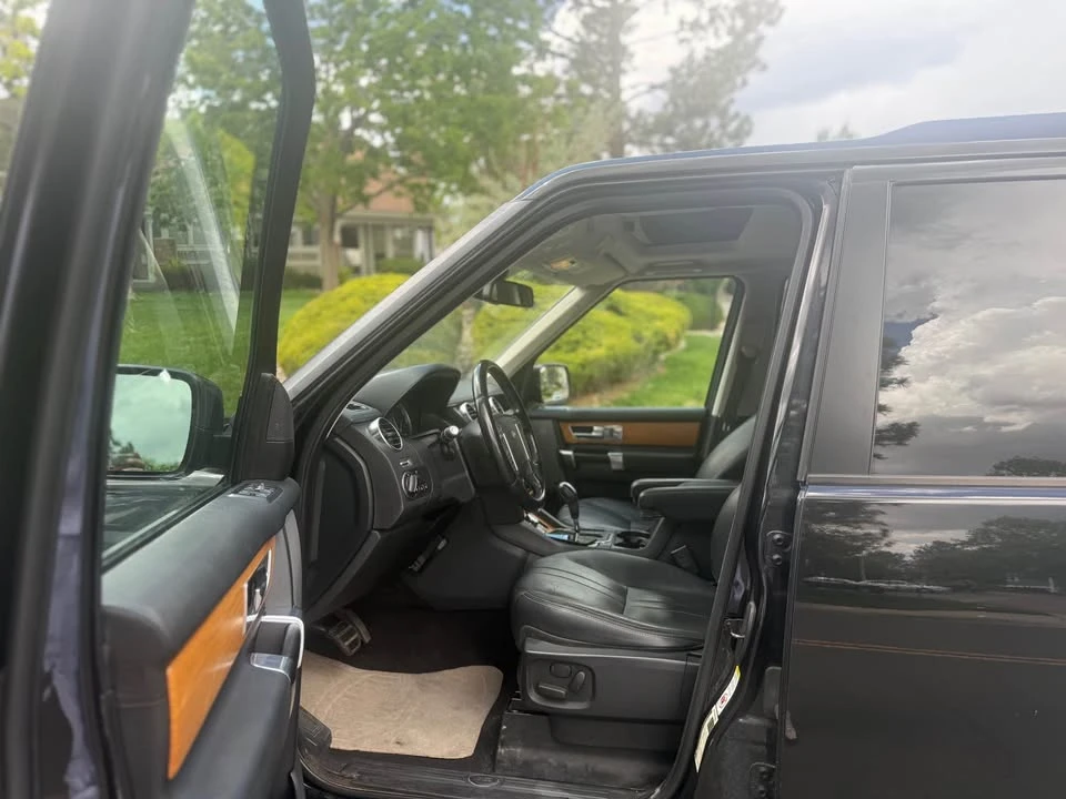 2014 Land Rover Discovery 4th Gen - Image 11 of 16