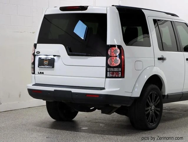 2014 Land Rover Discovery 4th Gen - Image 9 of 21