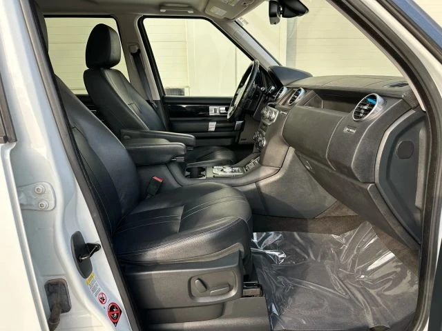 2014 Land Rover Discovery 4th Gen - Image 15 of 21