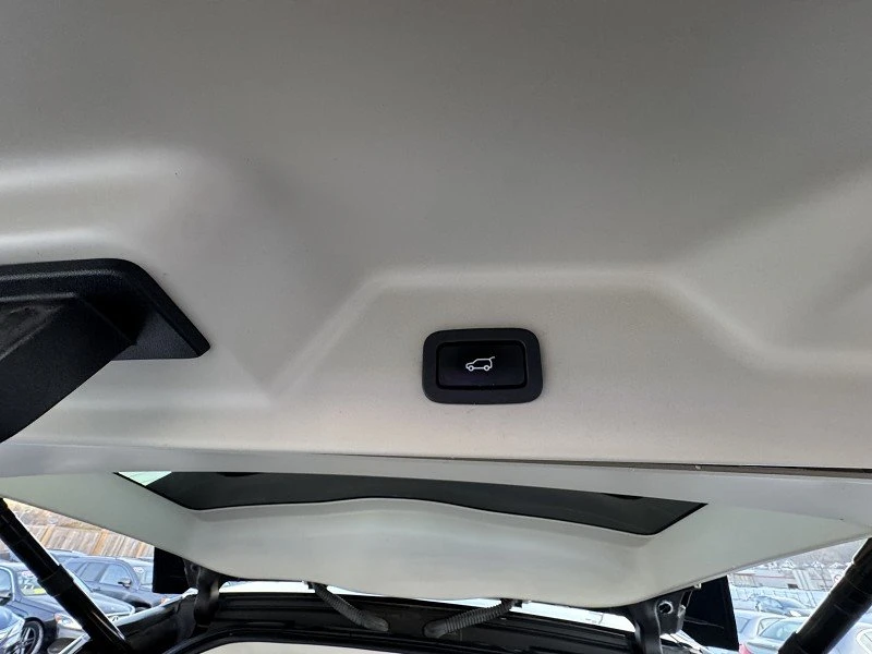 2014 Land Rover Range Rover L405 - Image 19 of 20
