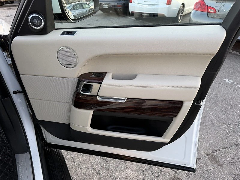 2014 Land Rover Range Rover L405 - Image 13 of 20