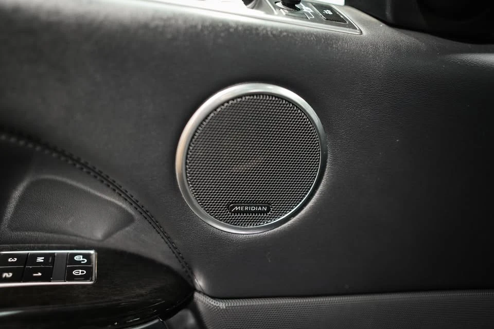 2014 Land Rover Range Rover L405 - Image 16 of 18