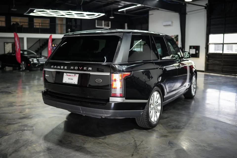 2014 Land Rover Range Rover L405 - Image 8 of 18