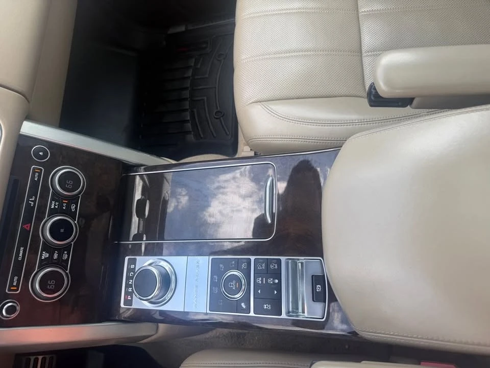 2014 Land Rover Range Rover L405 - Image 17 of 19