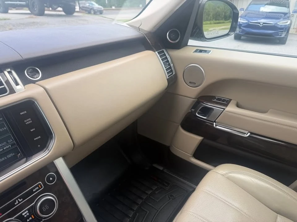 2014 Land Rover Range Rover L405 - Image 16 of 19