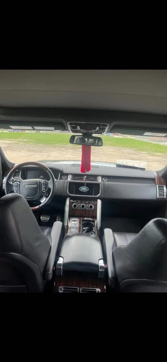 2014 Land Rover Range Rover L405 - Image 17 of 20