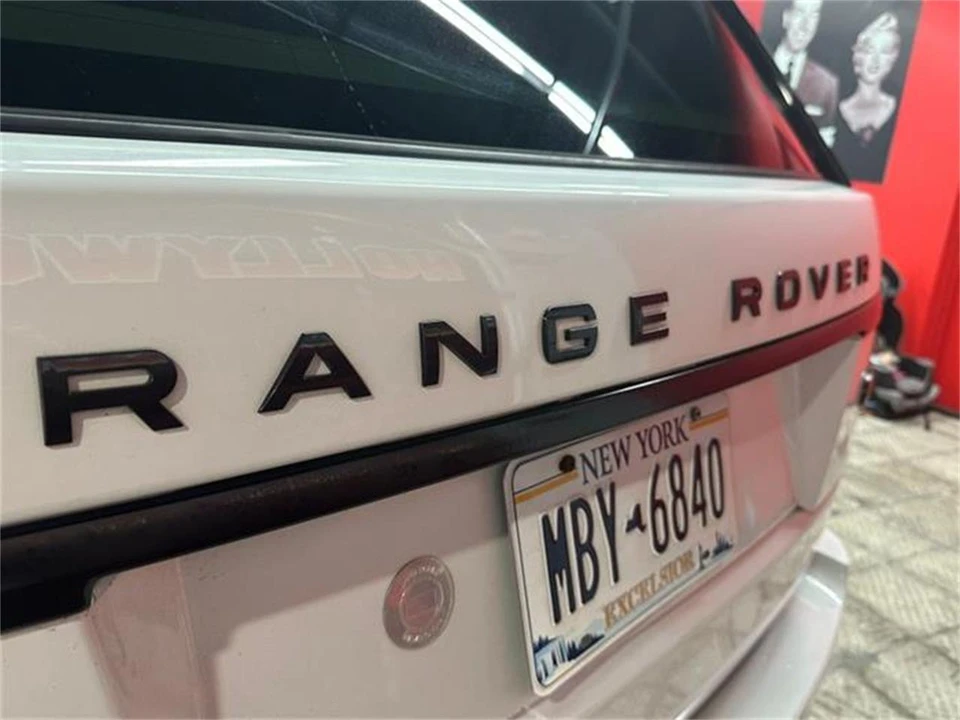 2014 Land Rover Range Rover L405 - Image 9 of 16