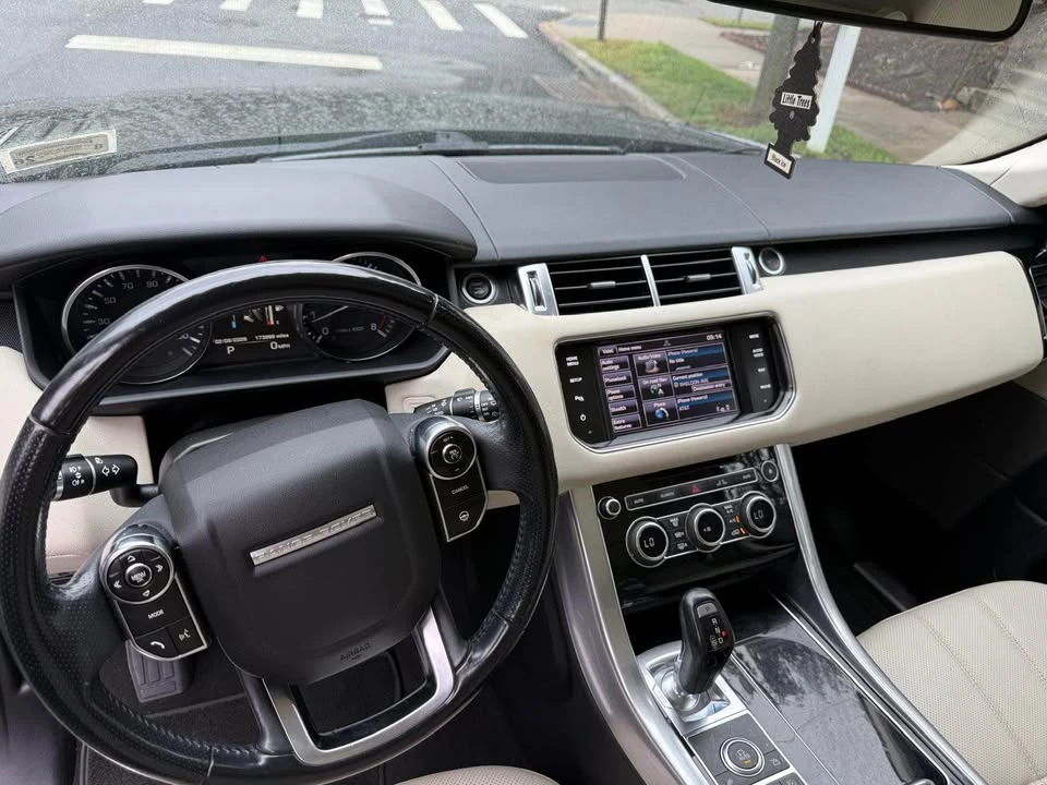 2014 Land Rover Range Rover L405 - Image 12 of 20