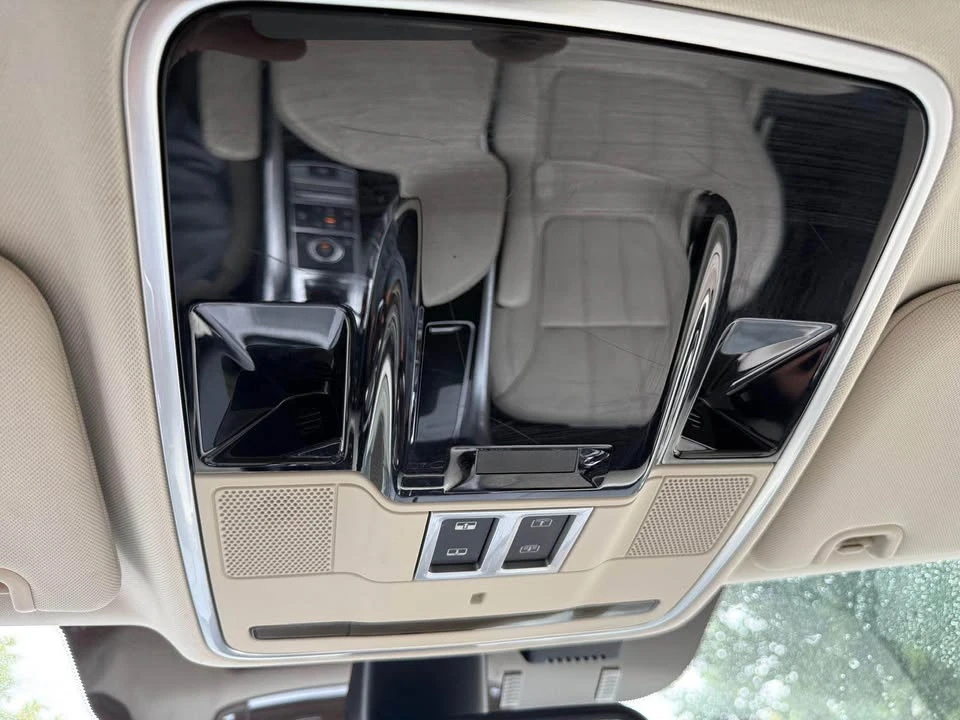 2014 Land Rover Range Rover L405 - Image 15 of 20