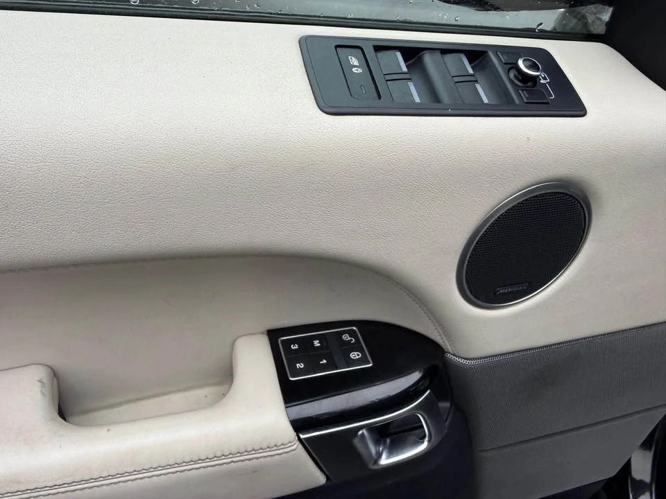 2014 Land Rover Range Rover L405 - Image 11 of 20