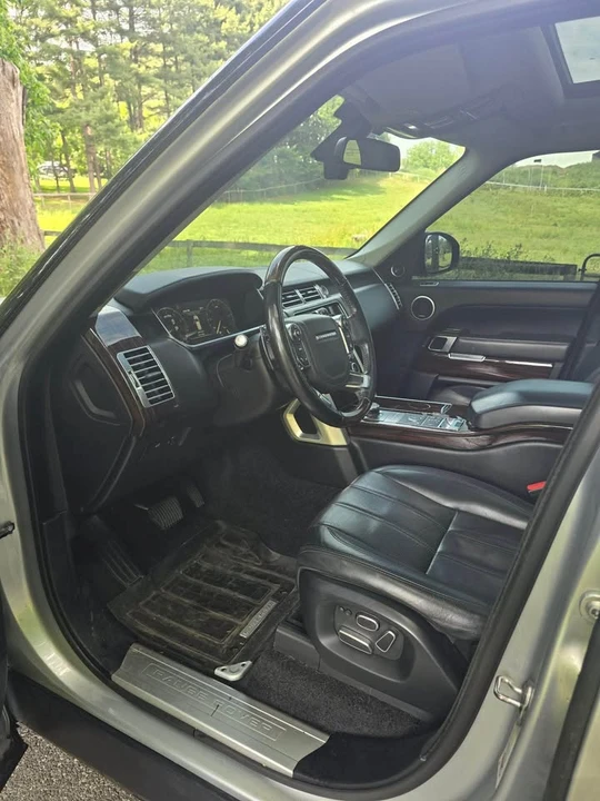 2014 Land Rover Range Rover L405 - Image 15 of 20
