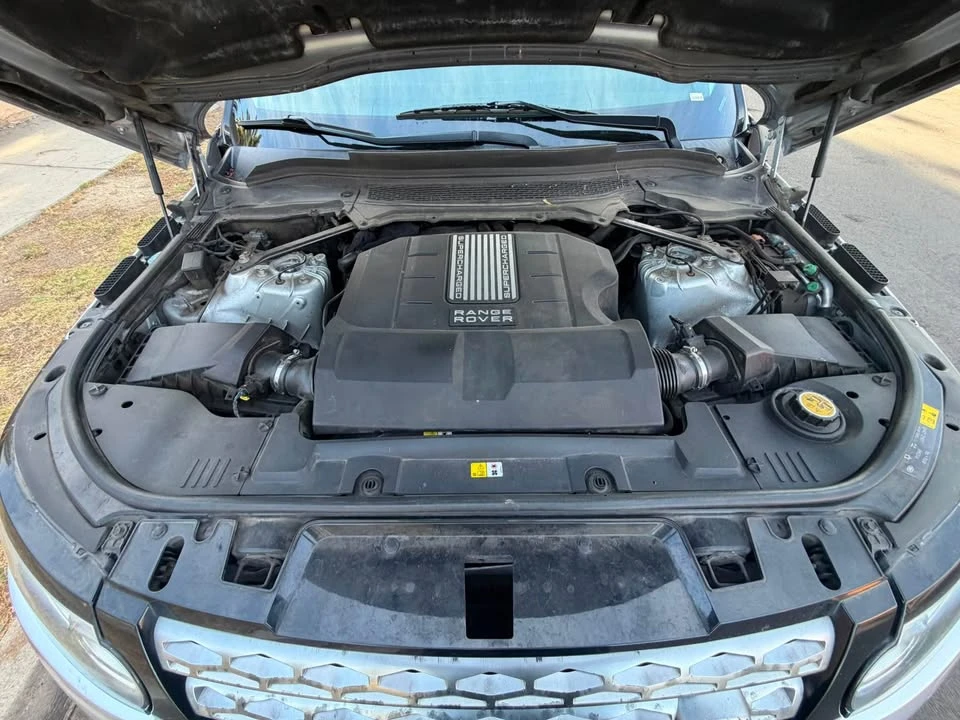 2014 Land Rover Range Rover L405 - Image 9 of 16