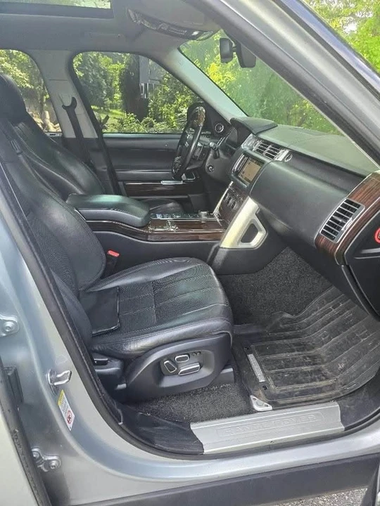 2014 Land Rover Range Rover L405 - Image 15 of 17