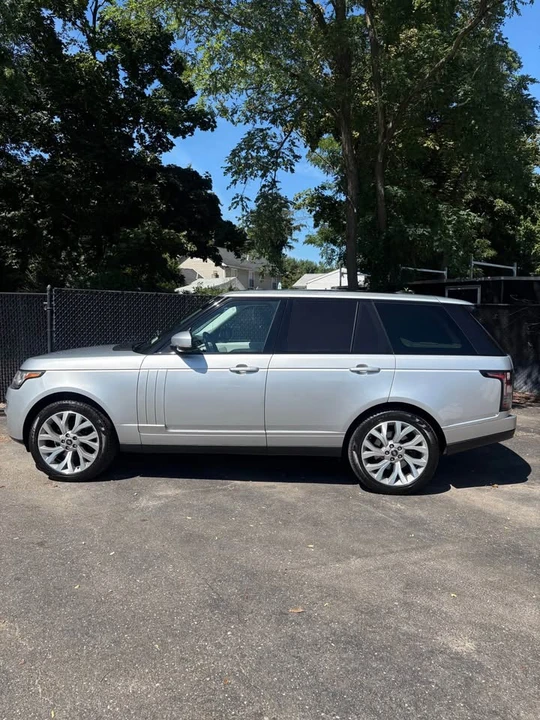 2014 Land Rover Range Rover L405 - Image 2 of 13