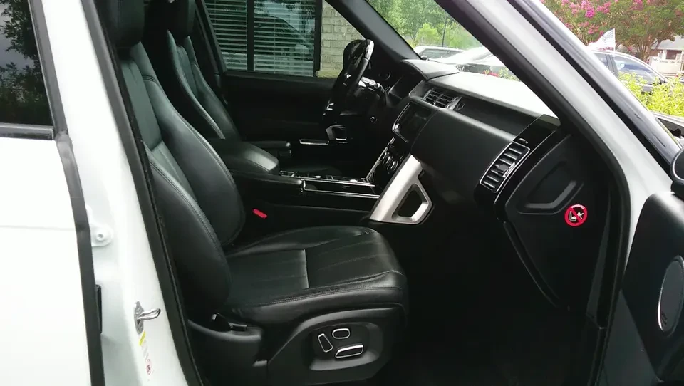 2014 Land Rover Range Rover L405 - Image 9 of 20