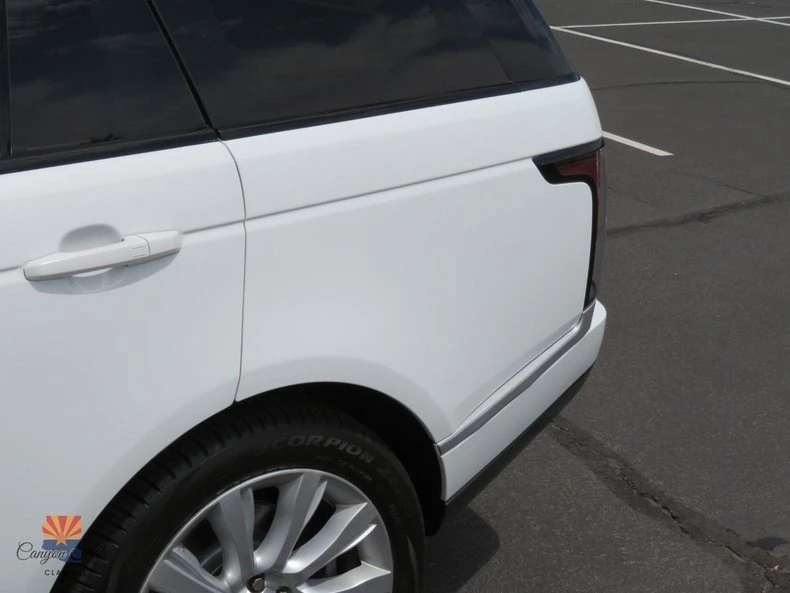 2014 Land Rover Range Rover L405 - Image 17 of 20