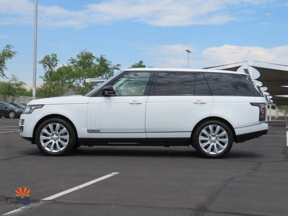 2014 Land Rover Range Rover L405 - Image 12 of 31